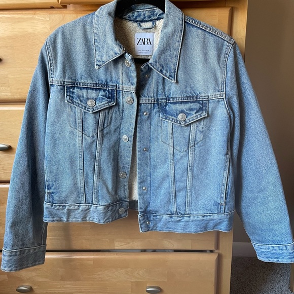 Zara Classic Blue Denim Jacket - Picture 1 of 6